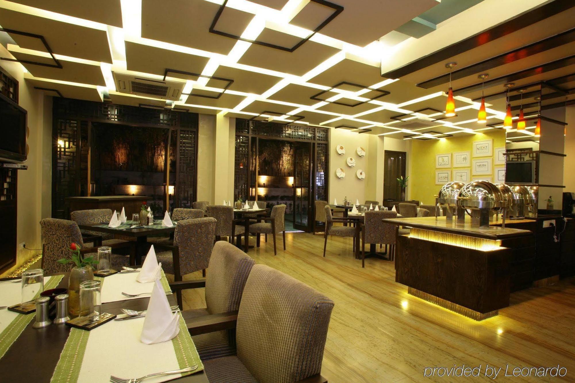 Hôtel ​Justa Gurgaon Restaurant photo